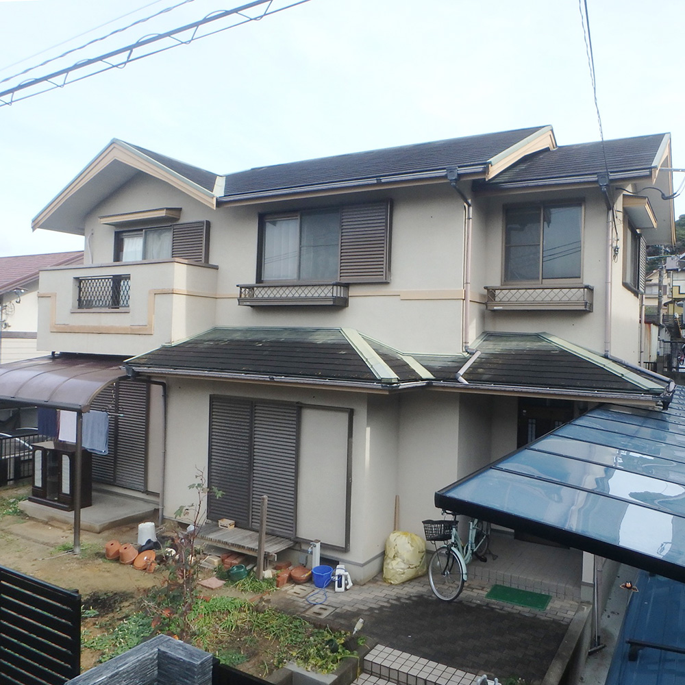 築30年の住まい。
点検で雨漏りが見つかりました。